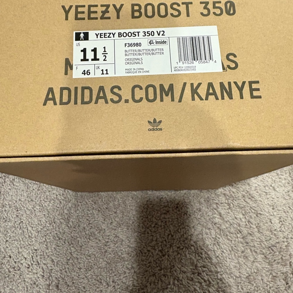 Adidas Yeezy Boost 350 V2 Box in Tan